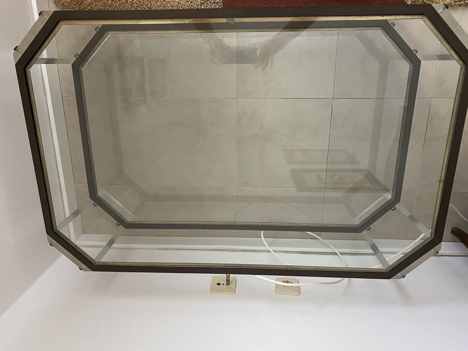 Mesa de centro, toda em vidro