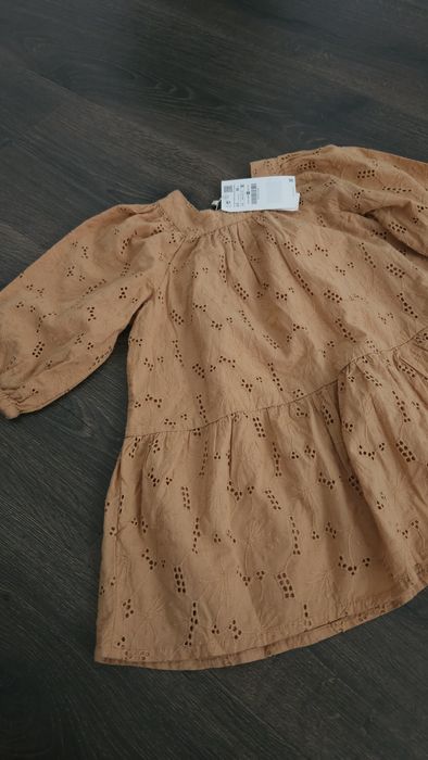 Дуже красива сукня Zara 98см