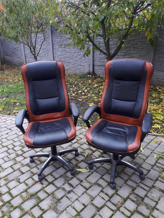 крісла  офісні б/у