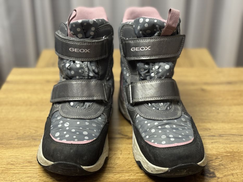 Buty Geox typu śniegowce rozmiar 38