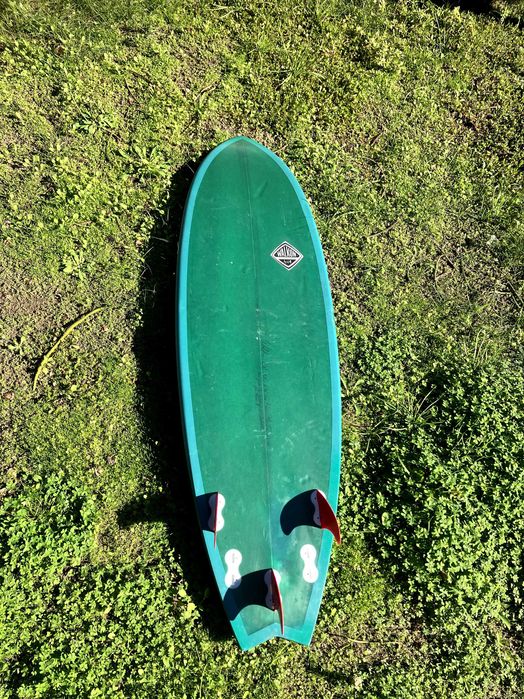 Prancha de surf/ Surfboard 6' Walkon