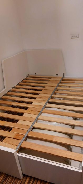 Cama com colchão ou sem