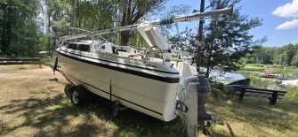 Jacht MacGregor 26X + przyczepa + silnik YAMAHA 50 KM,  OKAZJA !!!