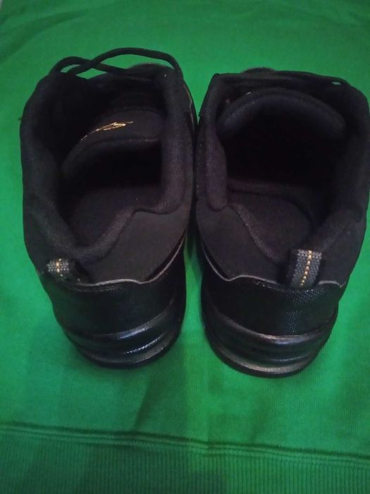 Сучасні жіночі джазовки для танців і фітнесу з м'якою підошвою