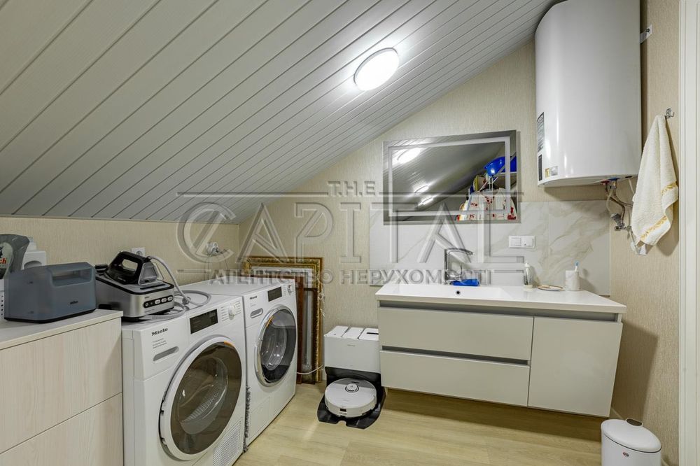 Оренда повністю автономного будинку в Підгірцях