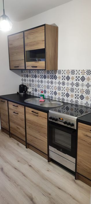 Wynajmę mieszkanie 3 pokojowe firmie