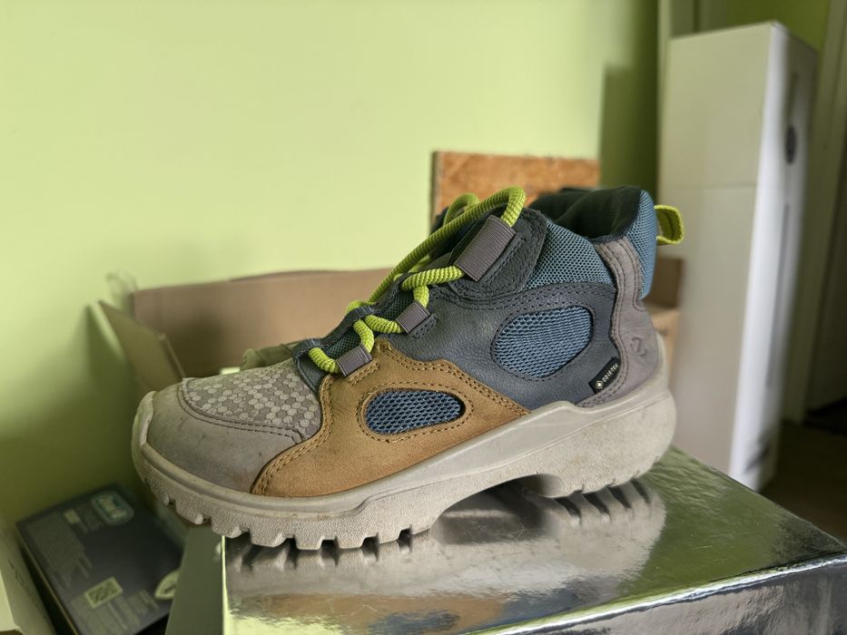 Buty ecco rozmiar 33 w dobrym stanie