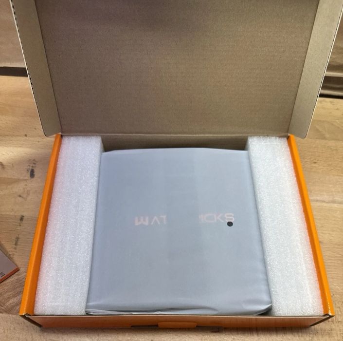 Wattbricks 100W зарядная станция+ 30W солнечная панель