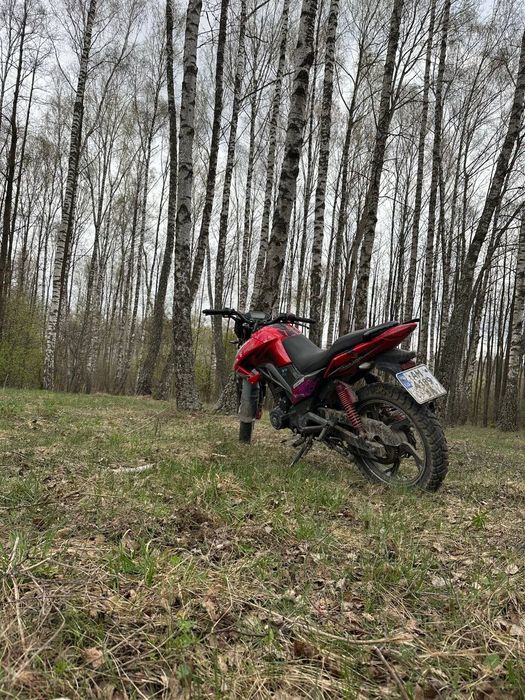 Мотоцикол спарк sp200r27