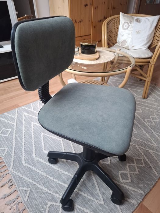 Fotel krzeslo do biurka obrotowe zielone