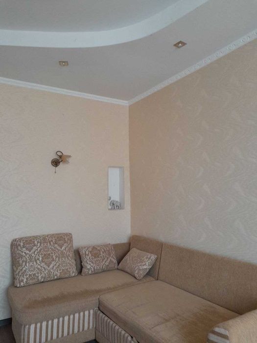 Продається 2-кімнатна квартира