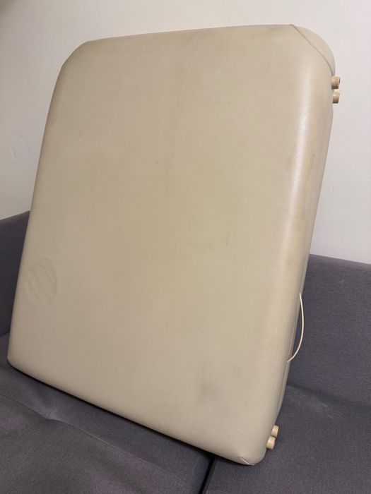 Масажний стіл  …