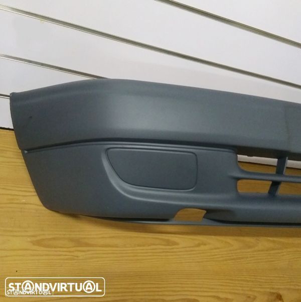 Para-choques Citroen Saxo modelo: 1996 até 2003 novo