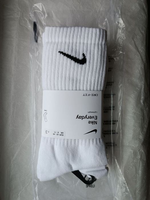 Носки nike , упаковка 3 пари , оригінал розмір M (38-42)