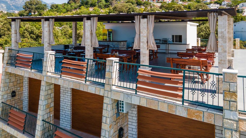 Czarnogóra - przy plaży (3 osoby ze śniadaniem)