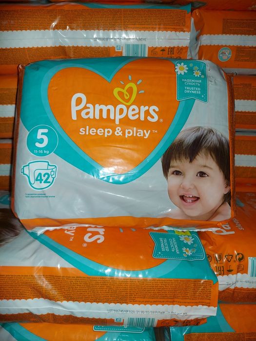 Підгузникт памперси  sleep & play (сліп енд плей)