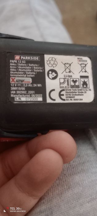 Tenho 1 bateria de 12v 2ah a funcionar a 100%