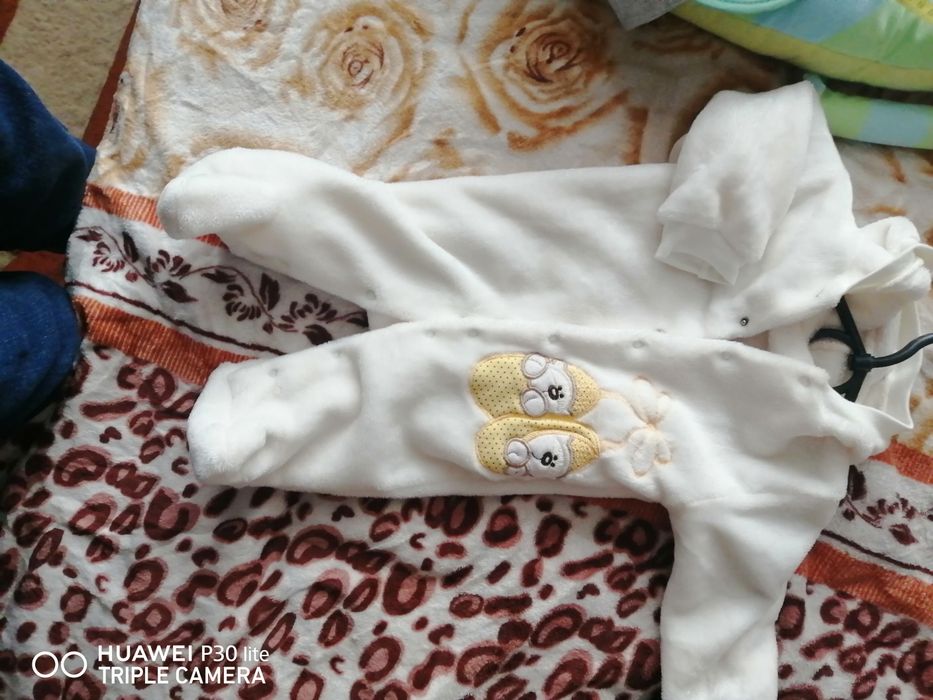 Продам комбінезон..