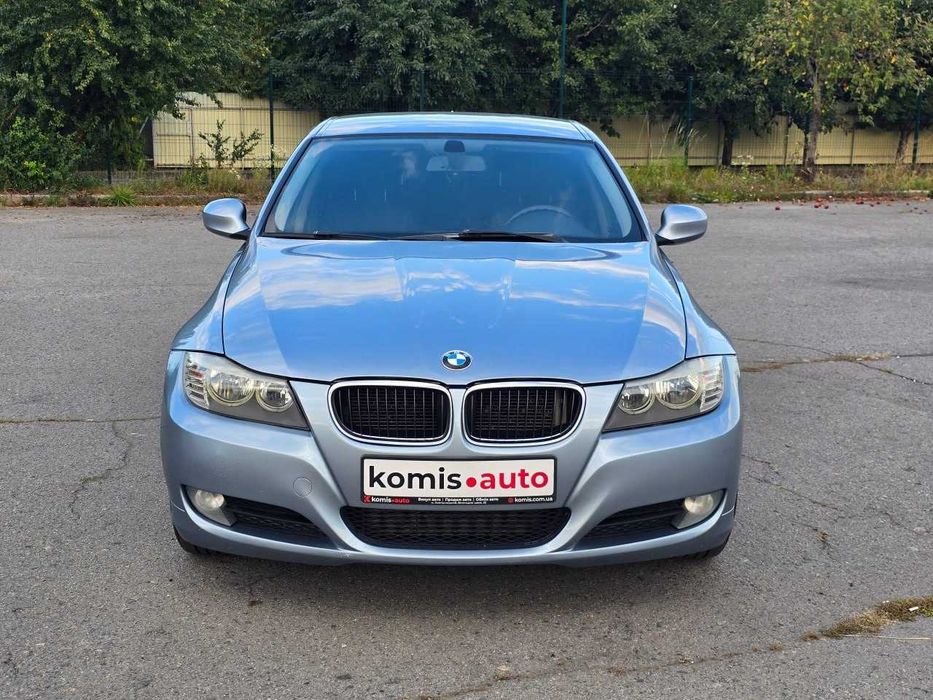 Продам BMW 3 Series 2011. Можна в розстрочку, під викуп.