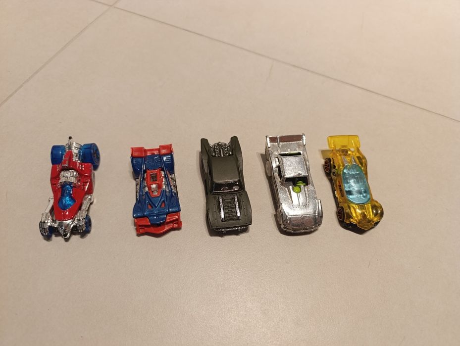 Autka hot wheels