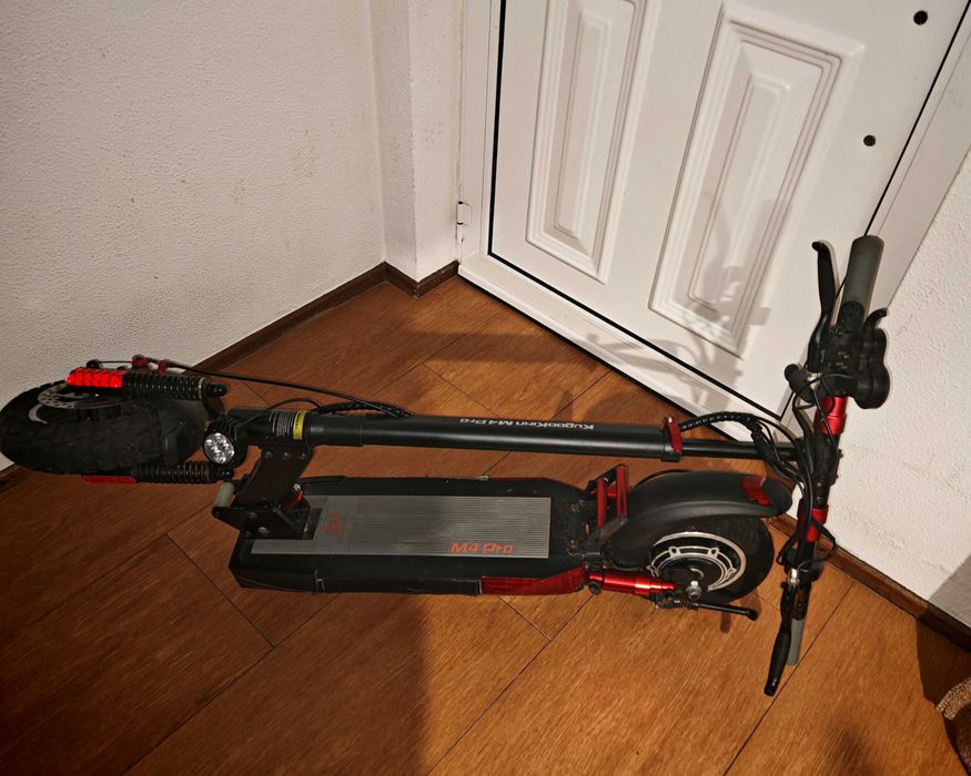 Trotinete Kugoo Kirin M4 Pro com problema na bateria