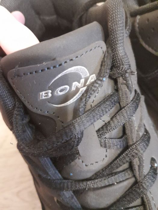 Кросівки Bona чорні шкіряні демісезонні розмір 44