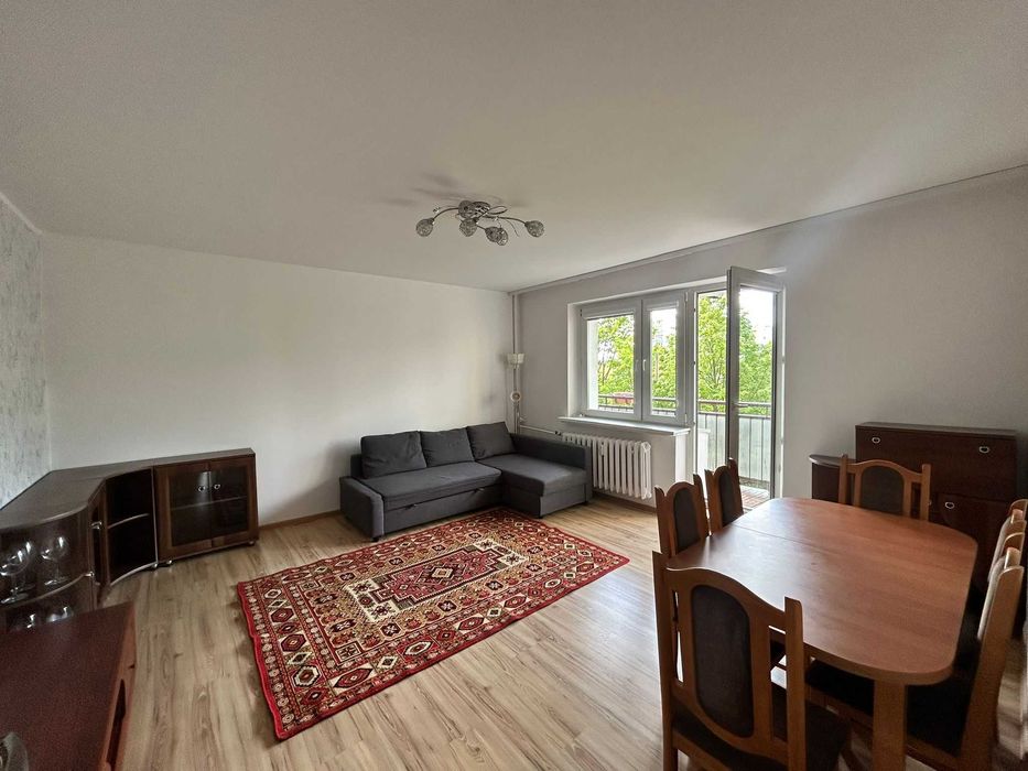 Przestronne 2-pokojowe mieszkanie 50 m² po remoncie – os. Jana III Sobieskiego