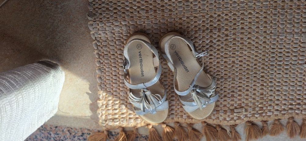 Sandálias menina T27