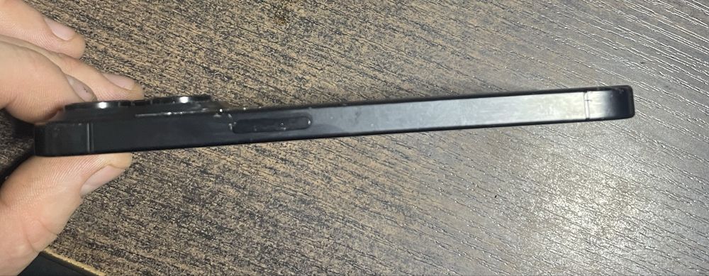 Продам iphone 15pro 128 gb black titanium