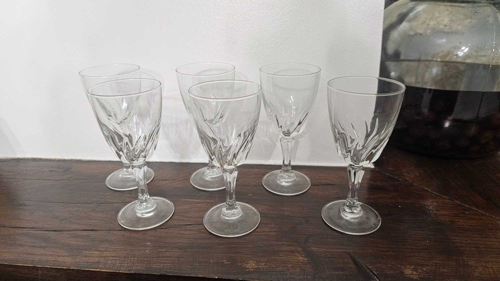 Conjunto 6 copos com pé