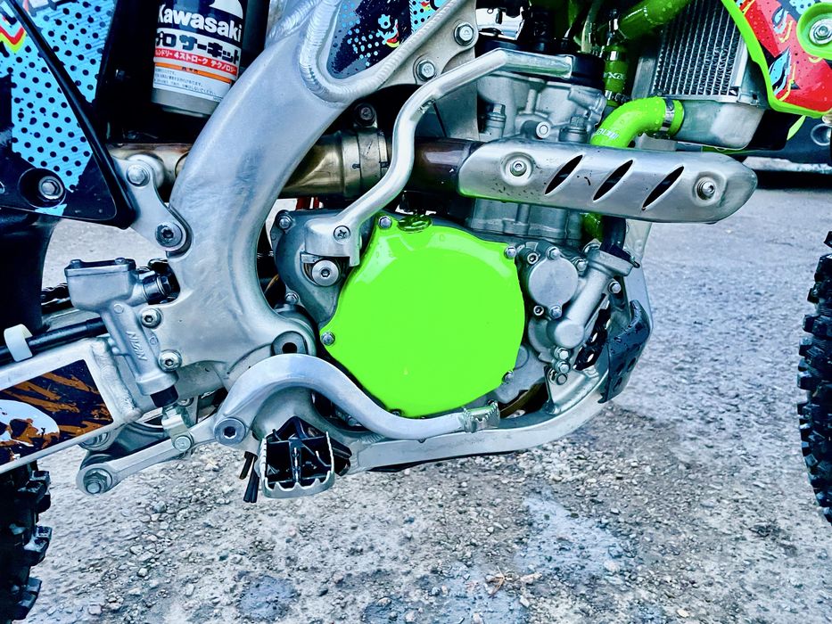 Kawasaki kx250f кросовий