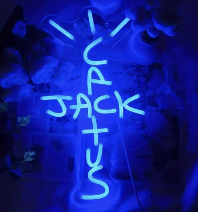 luz neon Catcus Jack travis scott