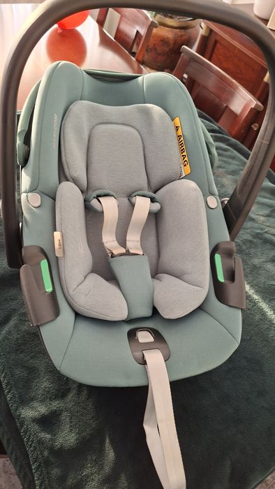 Ovo Maxi-cosi Pebble 360 - Essential Green