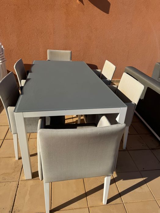 Mesa de vidro para exterior