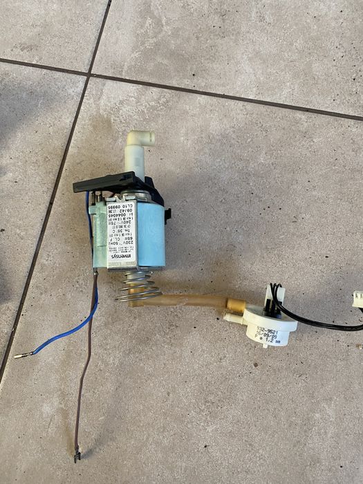 Помпи до кавоварок Delonghi Melitta Siemens