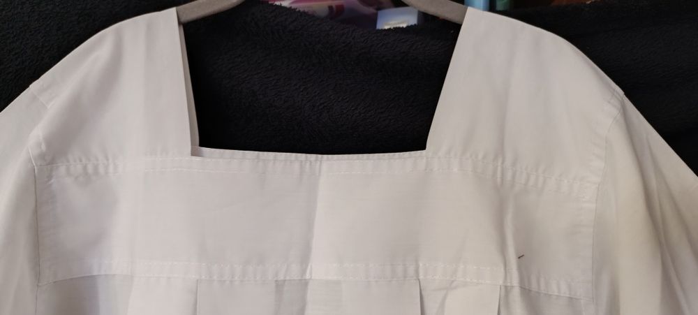 Komża biała kapłańska