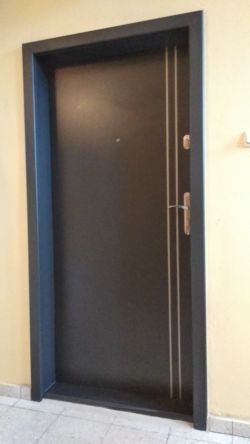 Drzwi z montażem do mieszkań Wałbrzych