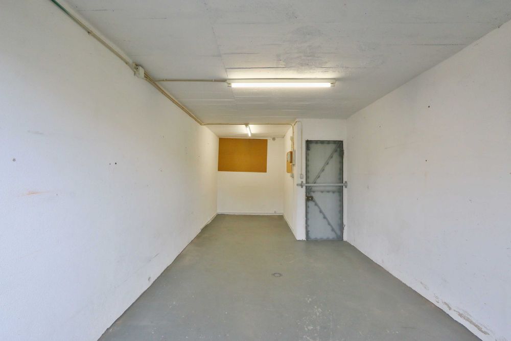 Garagem em Massamá Norte