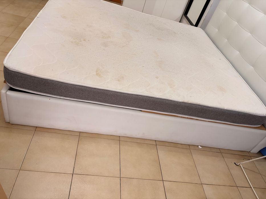 Cama de casal grande