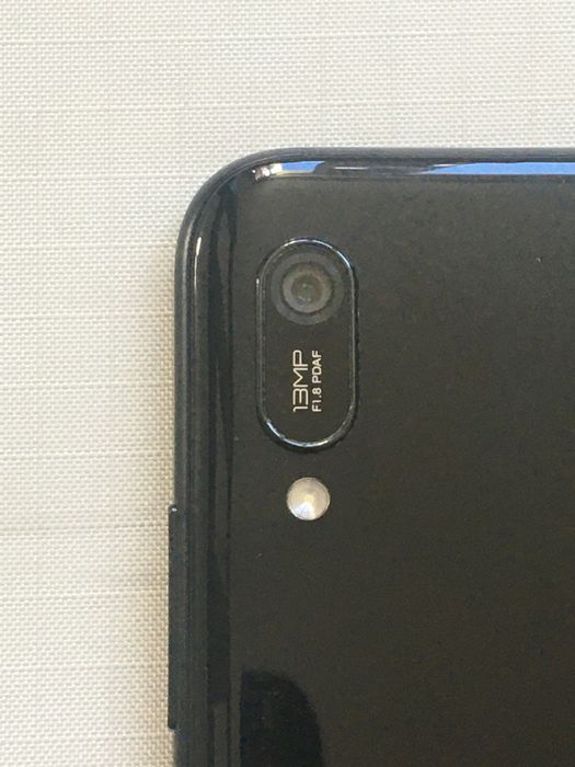 Смартфон Huawei Y6 2019 модель MRD-LX1