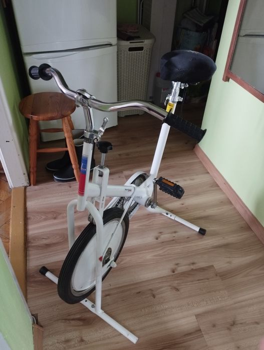Rower PRL działający