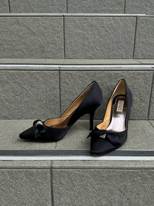 Туфлі жіночі  бренда badgley mischka, розмір 8