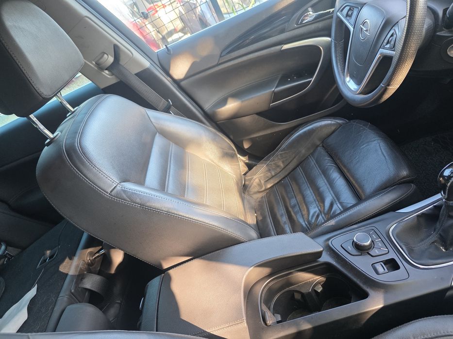 Opel Insignia Fotele Tapicerka skóra