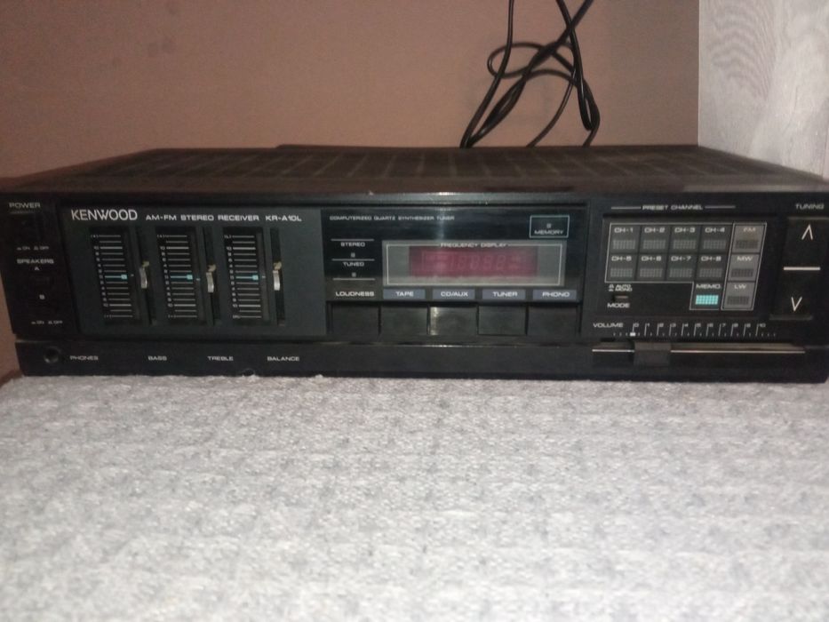 Tuner radiowy  Kenwood KR-A10L .