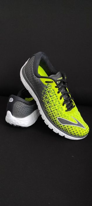 Brooks Pure Flow 5 rozmiar 42 (26,5 cm)