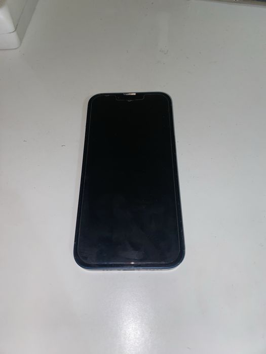Iphone 13 azul marinho