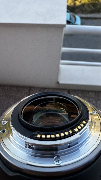 RF-35mm F1.8 macro IS STM