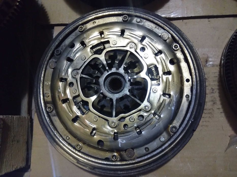 Демпфер маховик щеплення Renault Laguna 2 Espace 4 Scenic 2  2.2