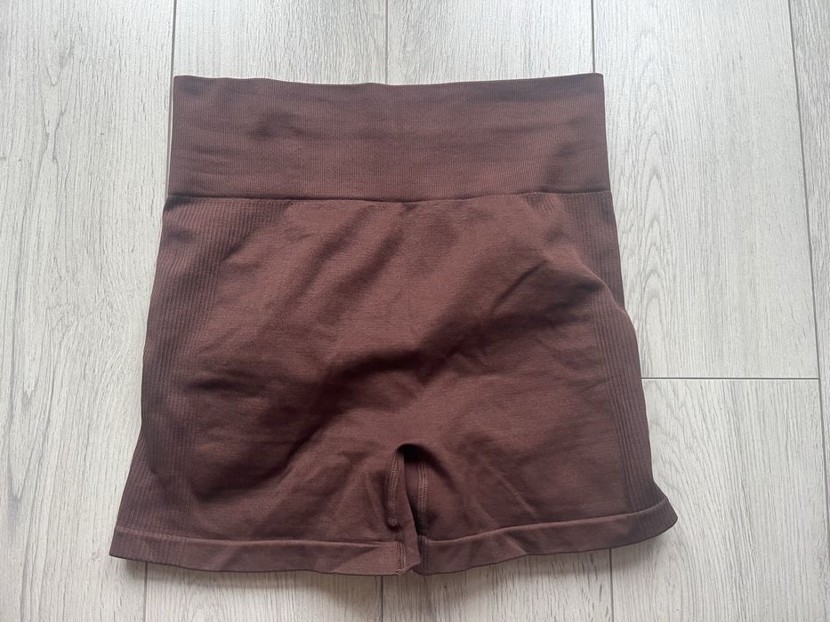 Krótkie spodenki brązowe