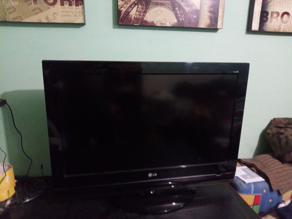 Телевізор LG 32"